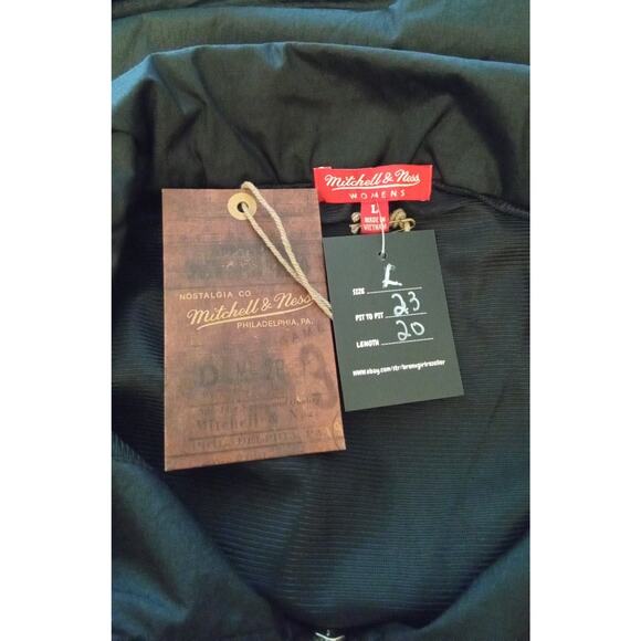 San Francisco 49ers Mitchell & Ness Full Zip Crop Nylon Jacket Women's Large - Picture 4 of 5